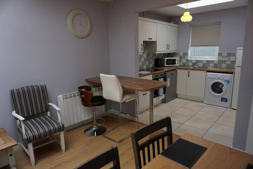 Ferienwohnung Pats Place Donegal Town Exterior foto
